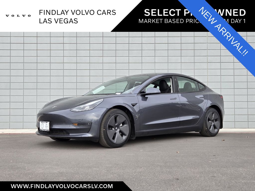 2023 Tesla Model 3 Base's photo