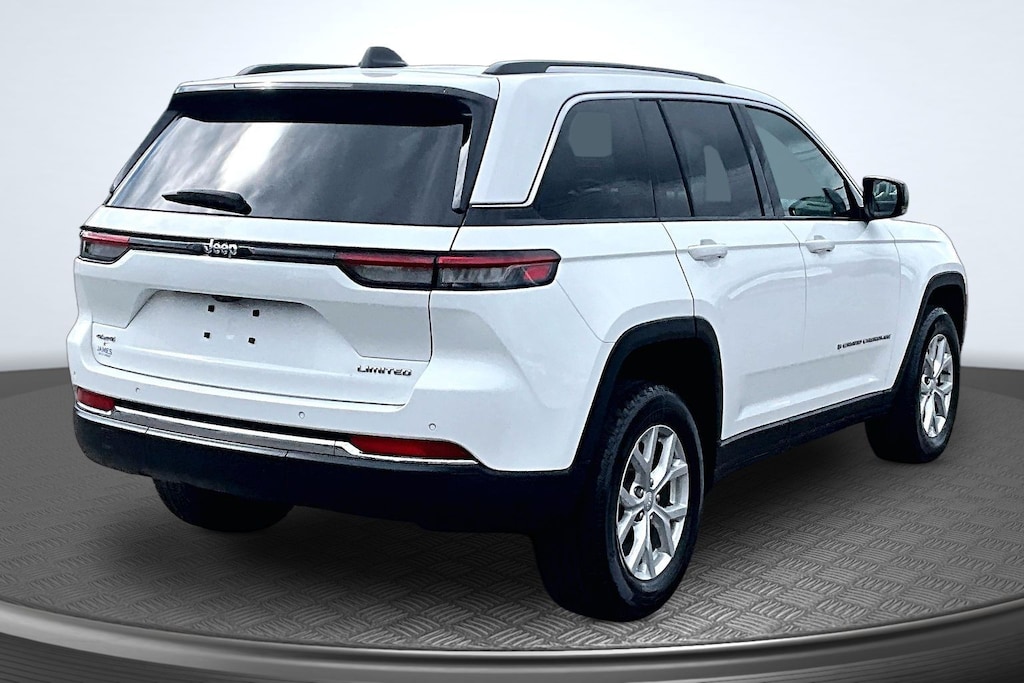 Used 2023 Jeep Grand Cherokee Limited SUV