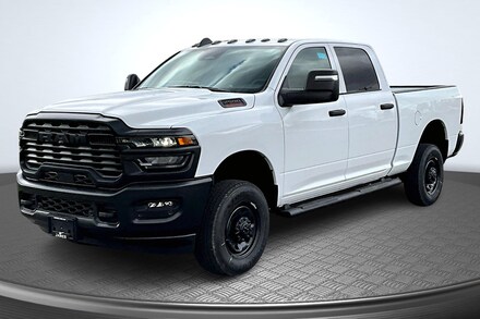 2026 Ram 2500 TRADESMAN CREW CAB 4X4 6'4 BOX Pickup