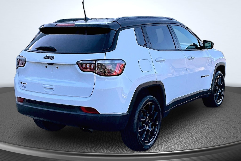 Used 2022 Jeep Compass Latitude SUV