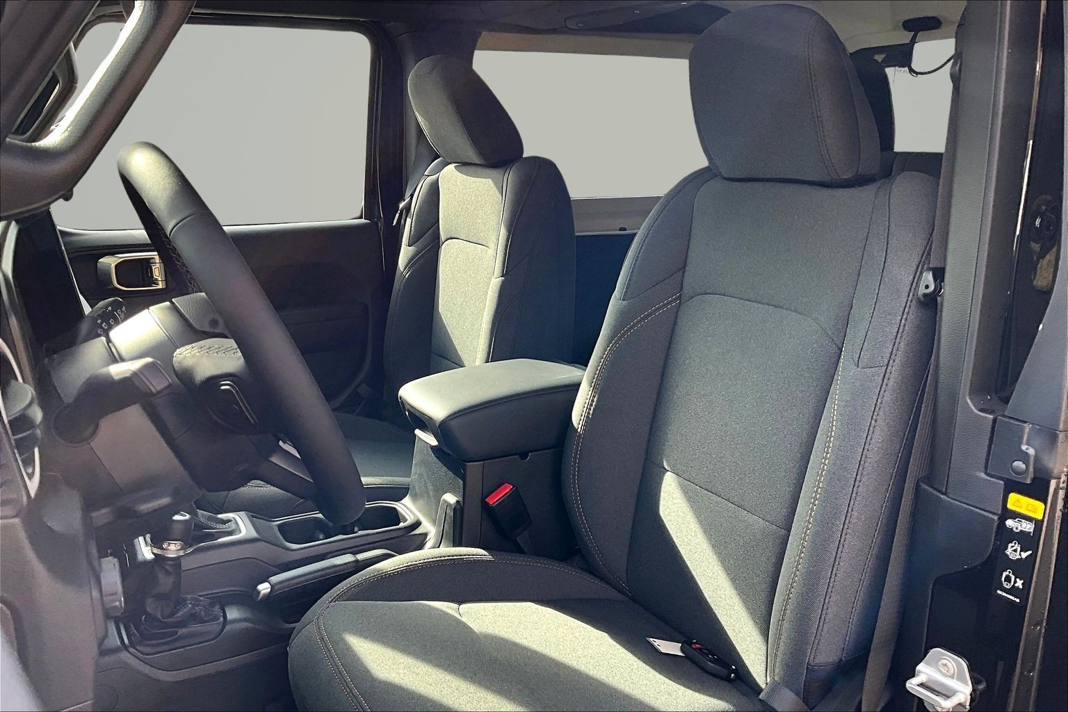 2026 Jeep Wrangler 2-Door Willys - Photo 9