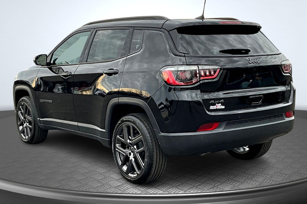 New 2026 Jeep Compass LIMITED ALTITUDE 4X4 Sport Utility