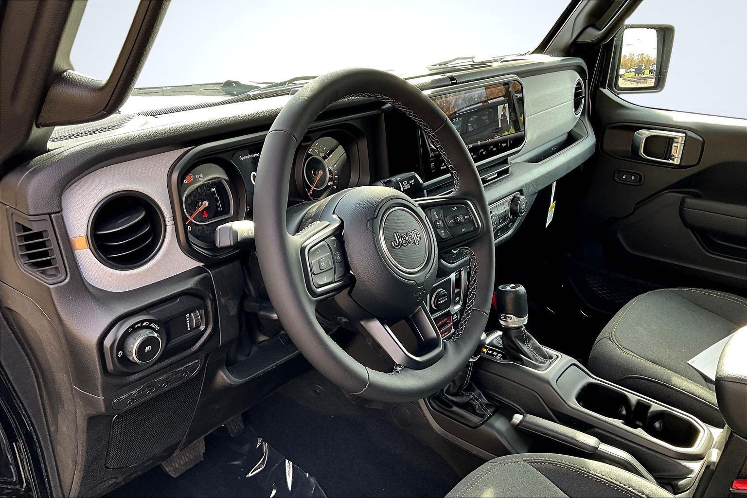 2026 Jeep Wrangler 2-Door Willys - Photo 6