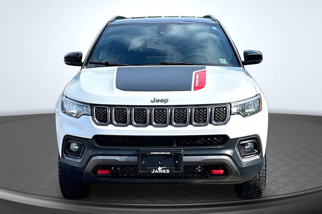 Used 2024 Jeep Compass Trailhawk SUV