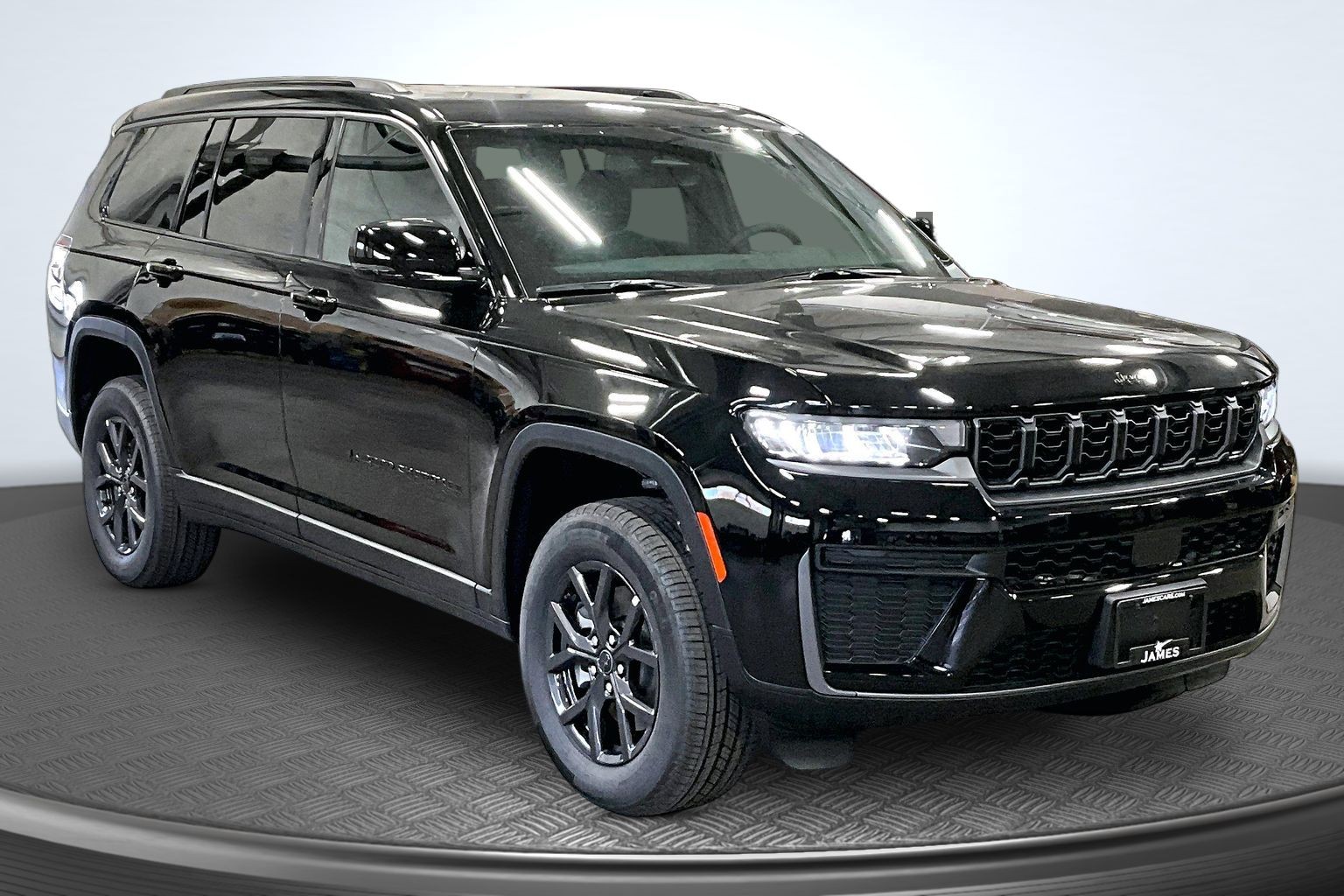 New 2027 Jeep Grand Cherokee L 3 Row LAREDO 4X4 Sport Utility