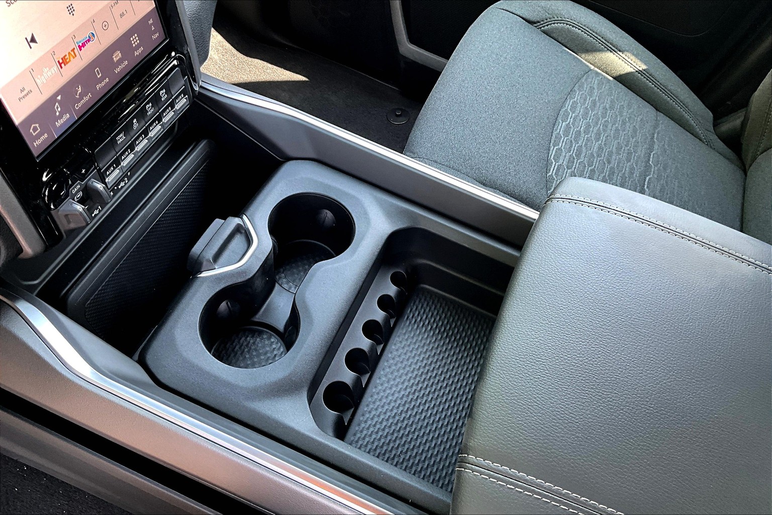 2026 RAM 2500 Big Horn - Photo 8