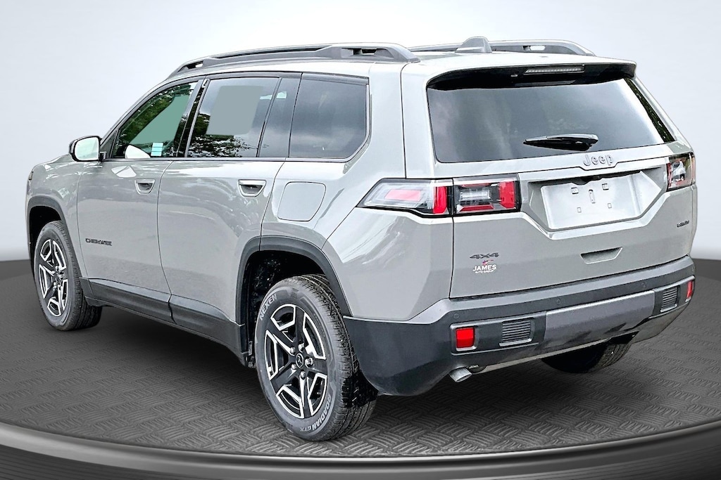 New 2026 Jeep Cherokee LAREDO 4X4 Sport Utility