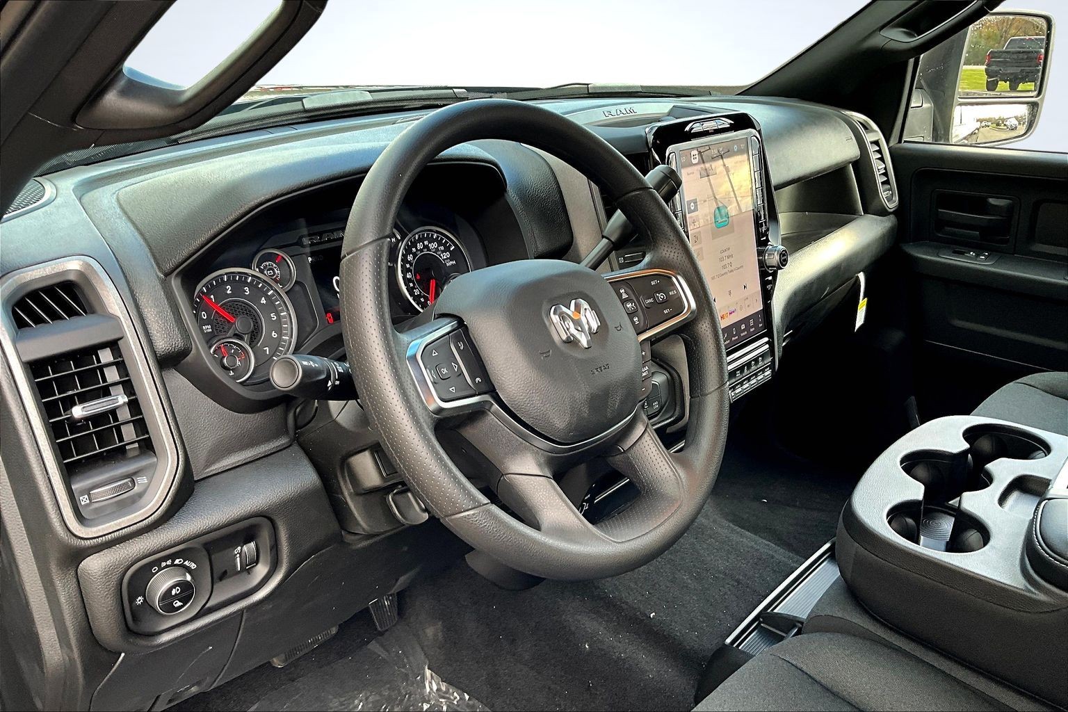 2026 RAM 2500 Tradesman - Photo 6