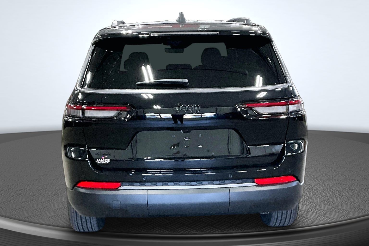 New 2027 Jeep Grand Cherokee L 3 Row LAREDO 4X4 Sport Utility