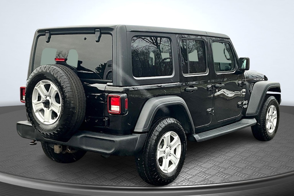 Used 2018 Jeep Wrangler Unlimited Sport 4x4 SUV