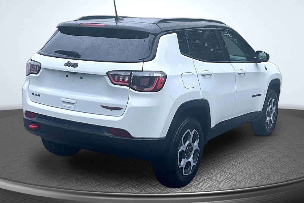Used 2022 Jeep Compass Trailhawk SUV