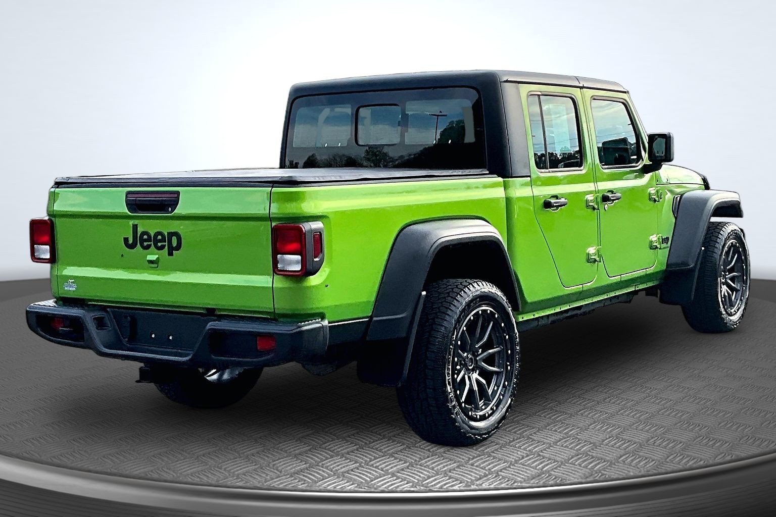 Used 2025 Jeep Gladiator Sport Truck Crew Cab