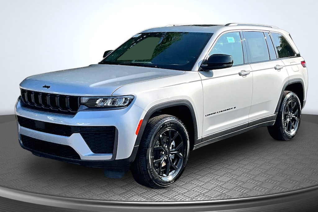 New 2026 Jeep Grand Cherokee Altitude 4x4 Sport Utility
