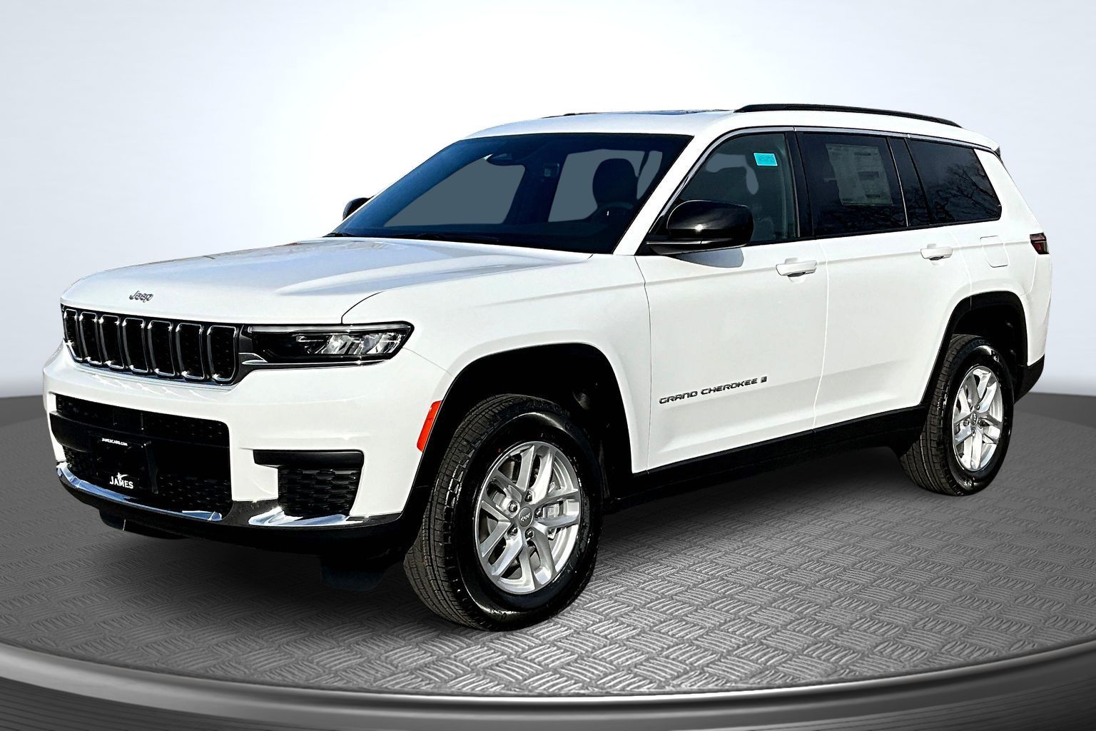 2025 Jeep Grand Cherokee L Laredo's photo