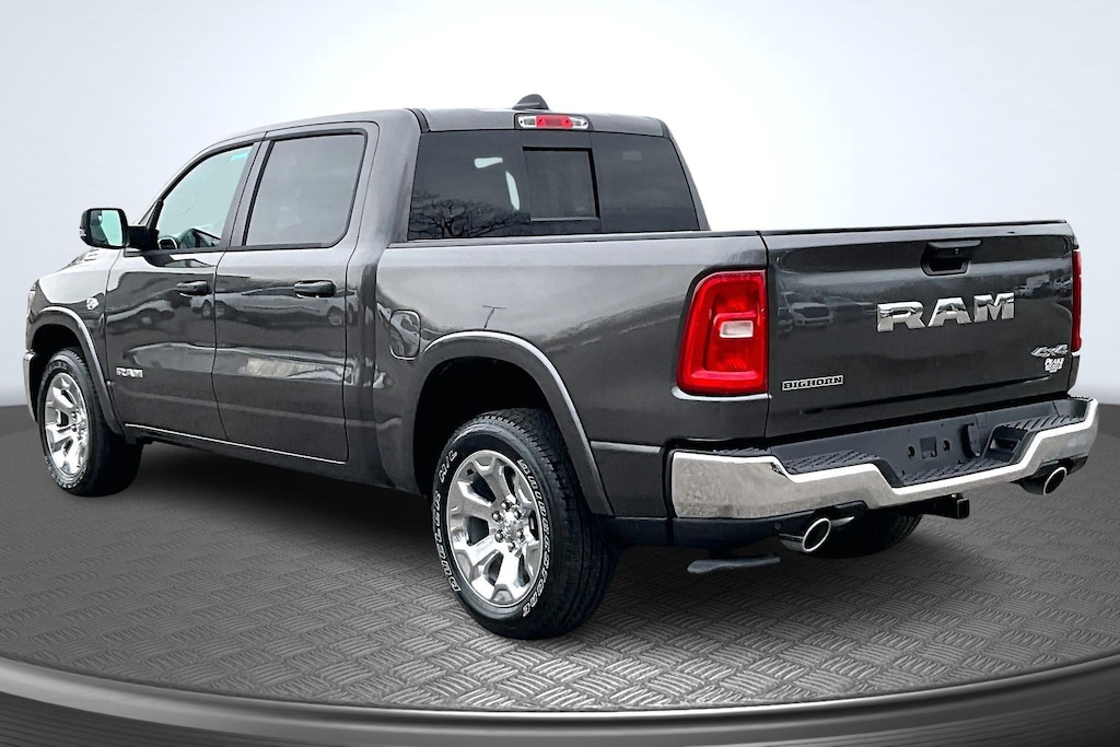 New 2026 Ram 1500 BIG HORN CREW CAB 4X4 5'7 BOX Pickup