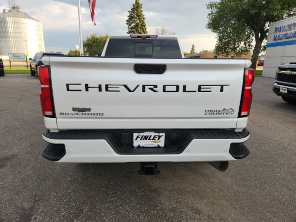 Used 2024 Chevrolet Silverado 3500 HD High Country Truck Crew Cab
