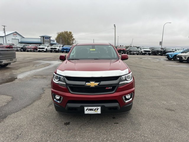 2018 Chevrolet Colorado Z71 photo 2