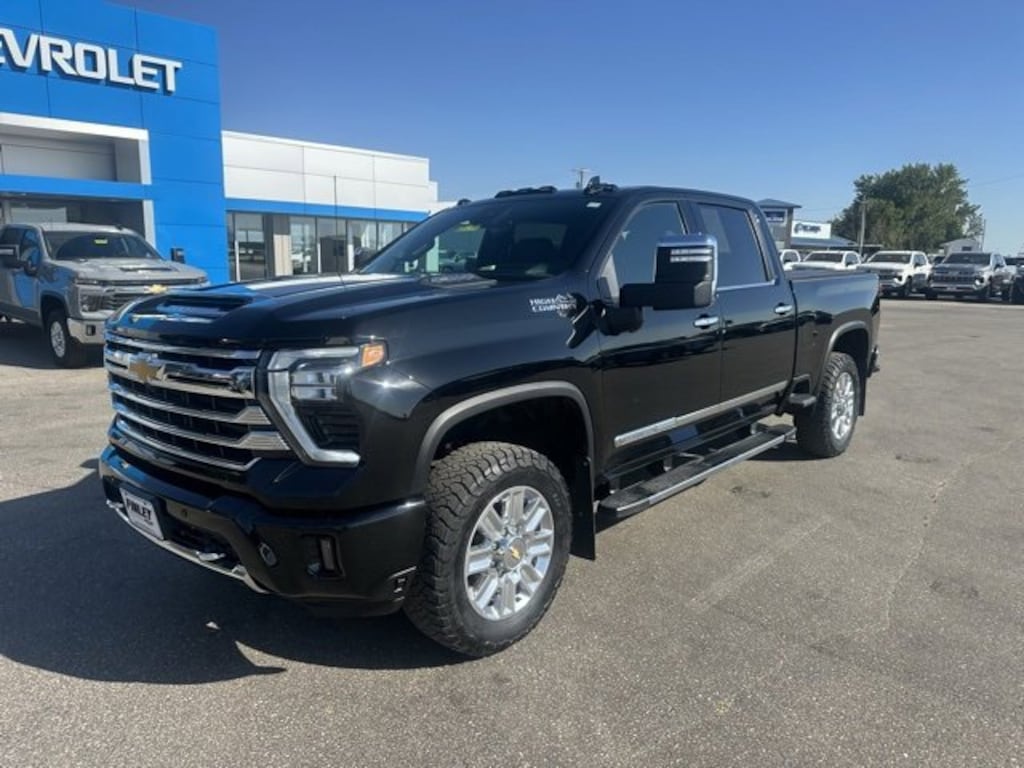 Used 2025 Chevrolet Silverado 2500 HD High Country Truck Crew Cab