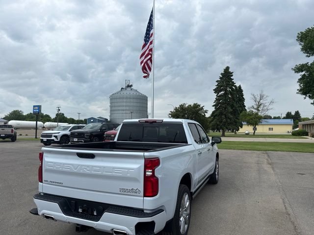 2026 Chevrolet Silverado 1500 High Country - Photo 11