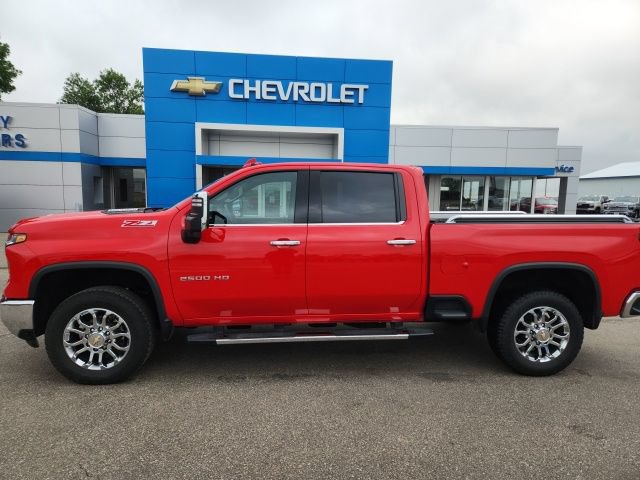 2024 Chevrolet Silverado 2500 HD Truck Crew Cab 