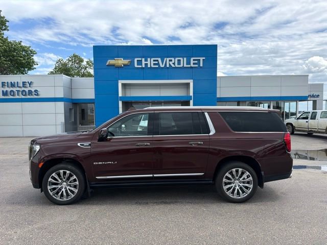 2022 GMC Yukon XL SUV 