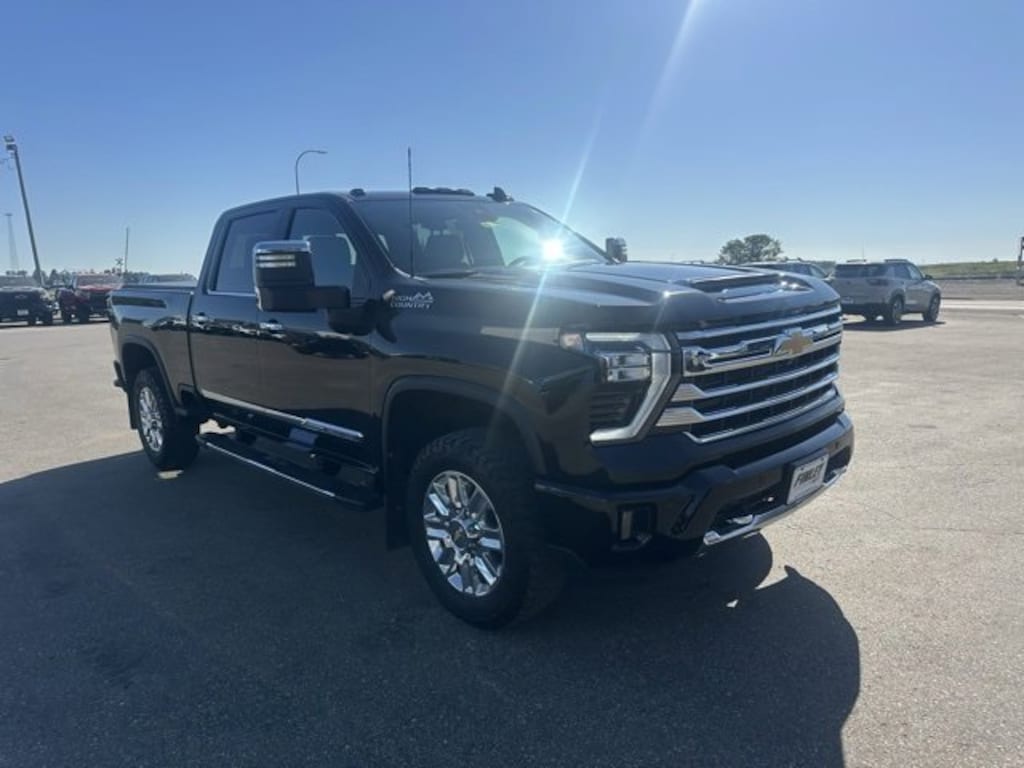 Used 2025 Chevrolet Silverado 2500 HD High Country Truck Crew Cab