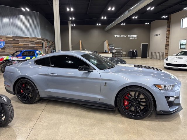 Used 2022 Ford Mustang Shelby GT500 with VIN 1FA6P8SJ8N5501423 for sale in Crookston, Minnesota