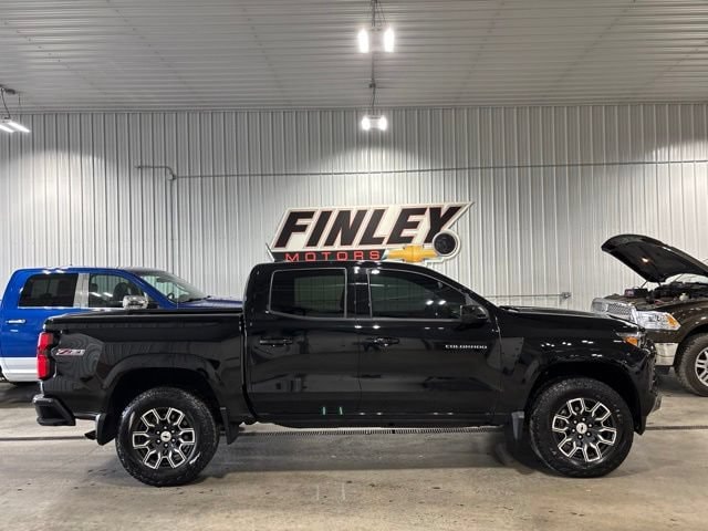 2023 Chevrolet Colorado Truck Crew Cab 
