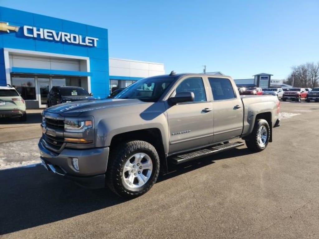 Used 2017 Chevrolet Silverado 1500 LT Truck Crew Cab