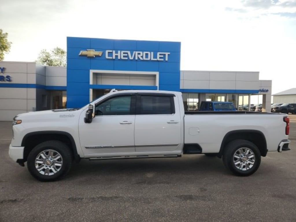 Used 2024 Chevrolet Silverado 3500 HD High Country Truck Crew Cab