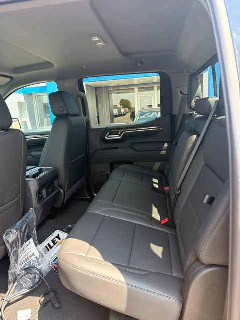 2026 Chevrolet Silverado 1500 LT - Photo 10
