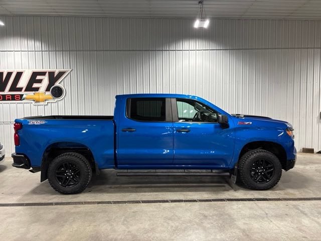 2023 Chevrolet Silverado 1500 Truck Crew Cab 