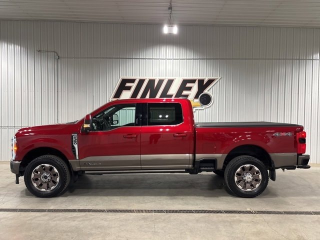 2023 Ford F-350 Super Duty King Ranch's photo