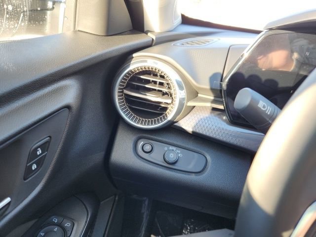 2026 Chevrolet Trax Activ - Photo 21