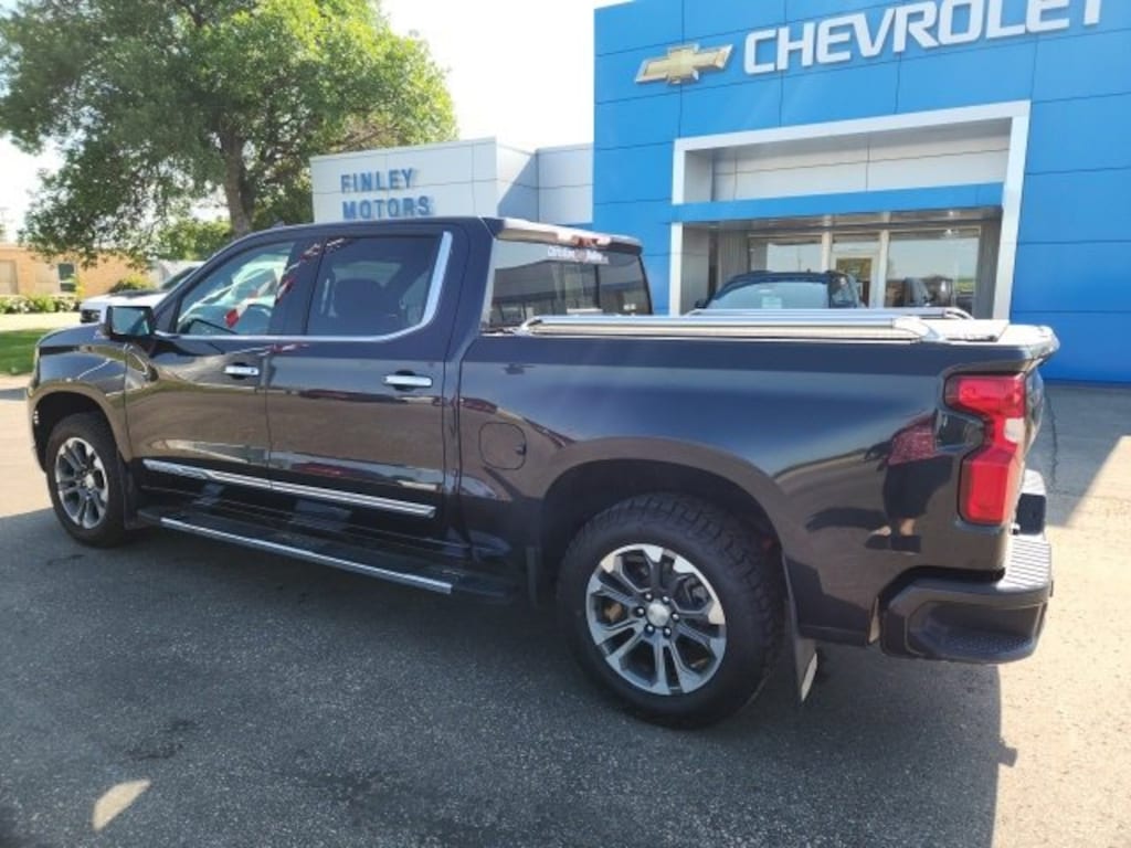Certified 2023 Chevrolet Silverado 1500 High Country Truck Crew Cab
