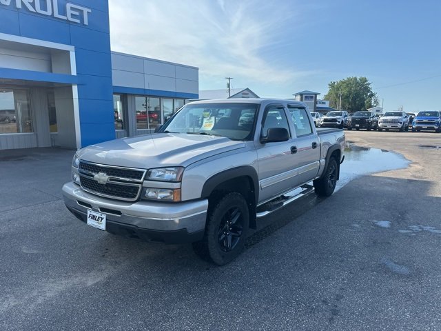 Used 2007 Chevrolet Silverado Classic 1500 LS2 with VIN 2GCEK13V471145943 for sale in Crookston, Minnesota