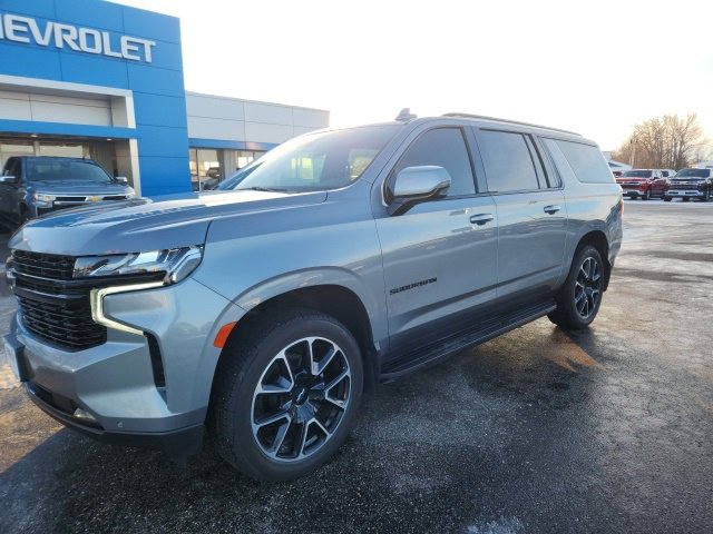 Used 2023 Chevrolet Suburban RST with VIN 1GNSKEKT8PR275863 for sale in Crookston, Minnesota