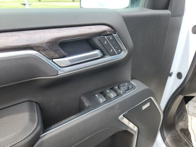 2026 Chevrolet Silverado 1500 LTZ - Photo 14