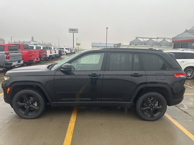 2022 Jeep Grand Cherokee SUV 