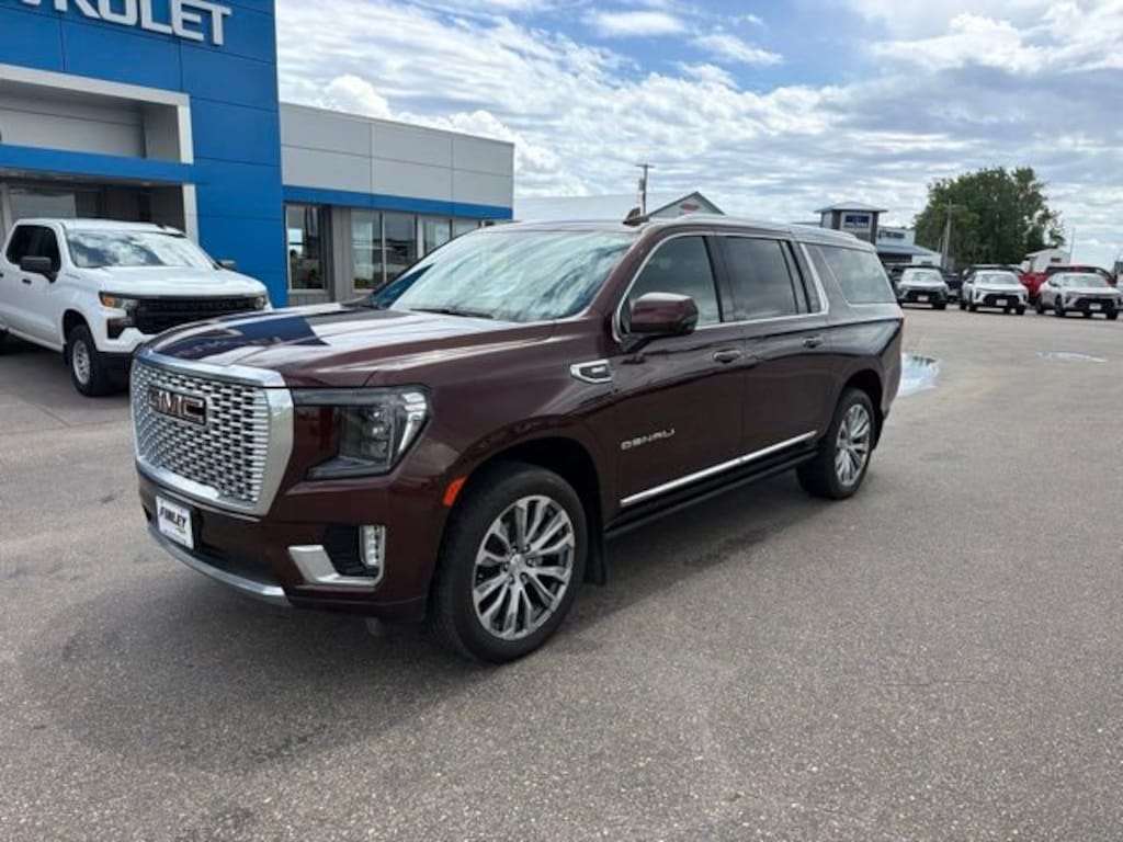 Used 2022 GMC Yukon XL Denali SUV