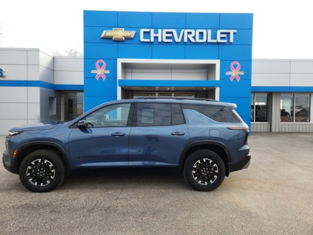 Used 2024 Chevrolet Traverse Z71 SUV