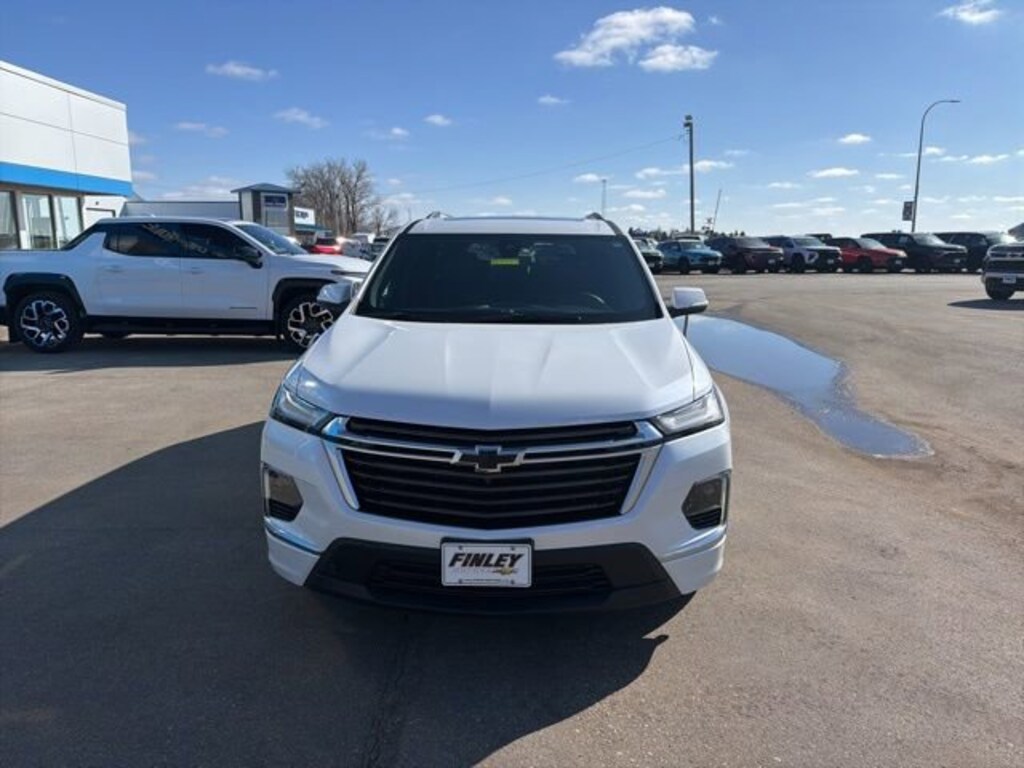 Used 2023 Chevrolet Traverse High Country SUV