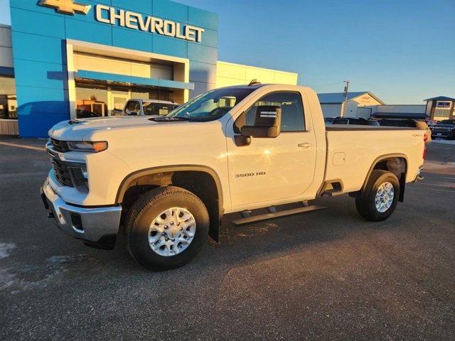 Used 2024 Chevrolet Silverado 3500HD LT with VIN 1GC3YTE76RF104094 for sale in Finley, ND