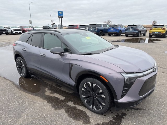 2025 Chevrolet Blazer EV RS photo 4