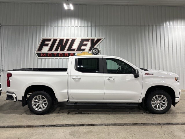 Used 2019 Chevrolet Silverado 1500 RST with VIN 3GCUYEED7KG103868 for sale in Finley, ND