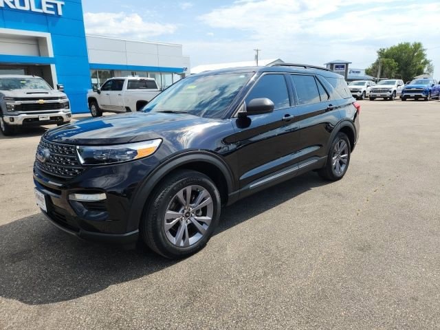 Used 2021 Ford Explorer XLT with VIN 1FMSK8DH3MGC27466 for sale in Crookston, Minnesota