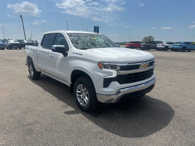 2026 Chevrolet Silverado 1500 LT photo 4