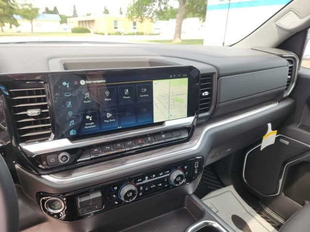 2026 Chevrolet Silverado 1500 LTZ - Photo 30