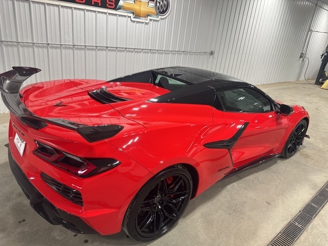 Used 2023 Chevrolet Corvette 3LZ with VIN 1G1YF3D33P5600895 for sale in Crookston, Minnesota