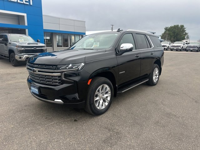 2021 Chevrolet Tahoe Premier photo 2